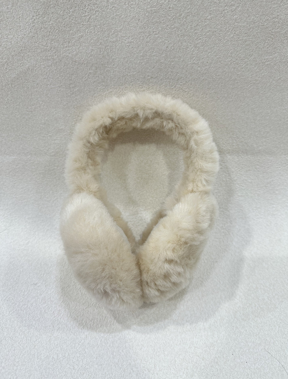 Cache-oreilles effet mouton beige